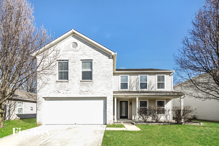 2013 Prairie Sky Ln in Greenwood, IN - Building Photo