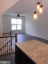 215 Woodside Ave in Hanover, PA - Building Photo - Building Photo