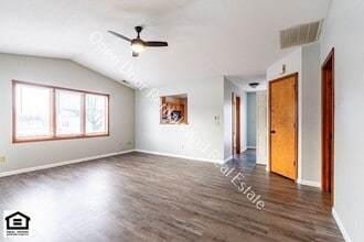 1420 Flagstone Dr in Fort Wayne, IN - Building Photo - Building Photo