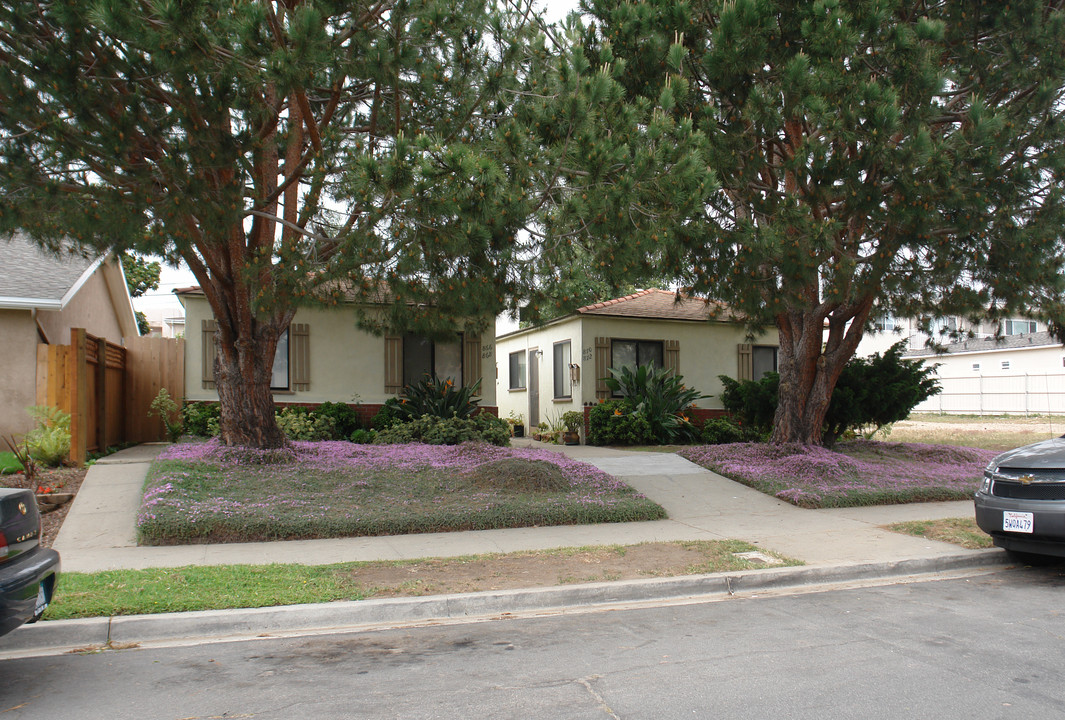 866-872 Agate St in San Diego, CA - Building Photo