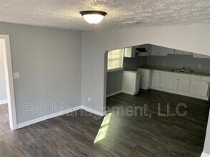 1201 Lake Dr in Jonesboro, GA - Building Photo - Building Photo