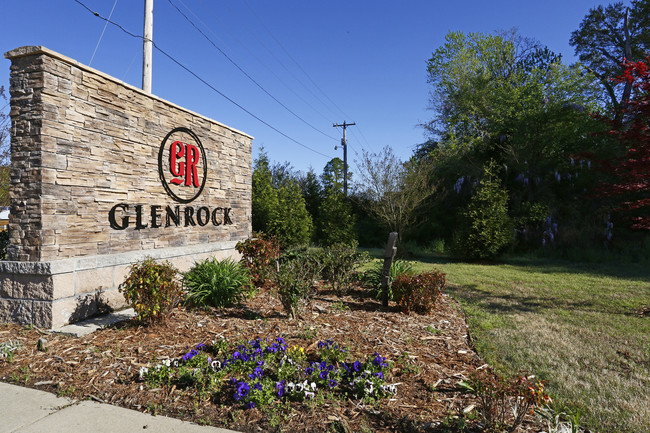 Glenrock Apartments photo'