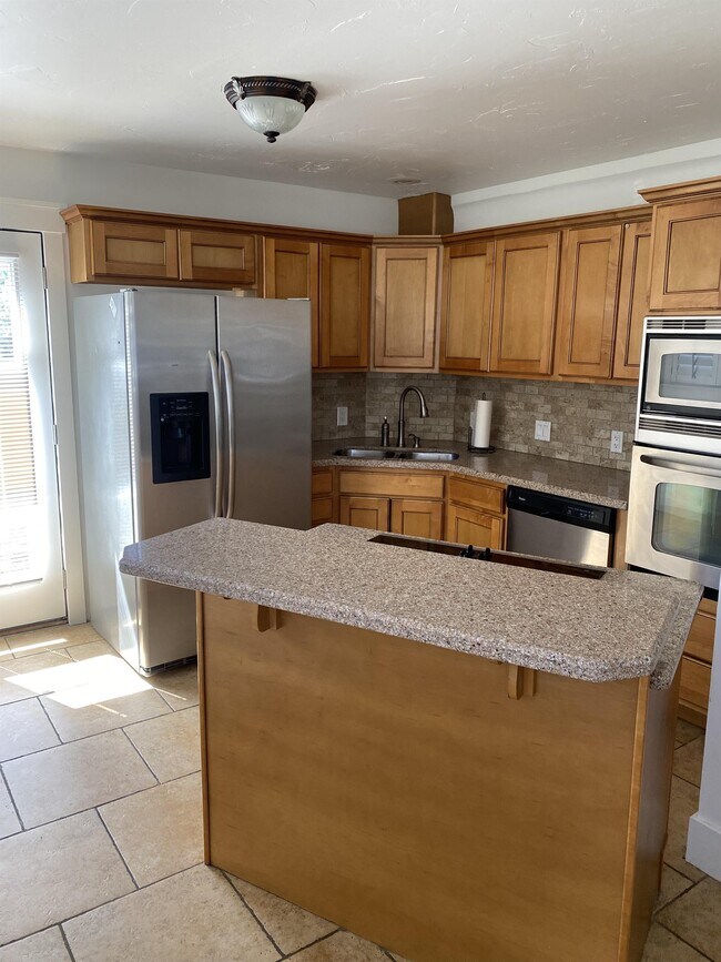 4364 S 2950 E in Salt Lake City, UT - Building Photo - Building Photo