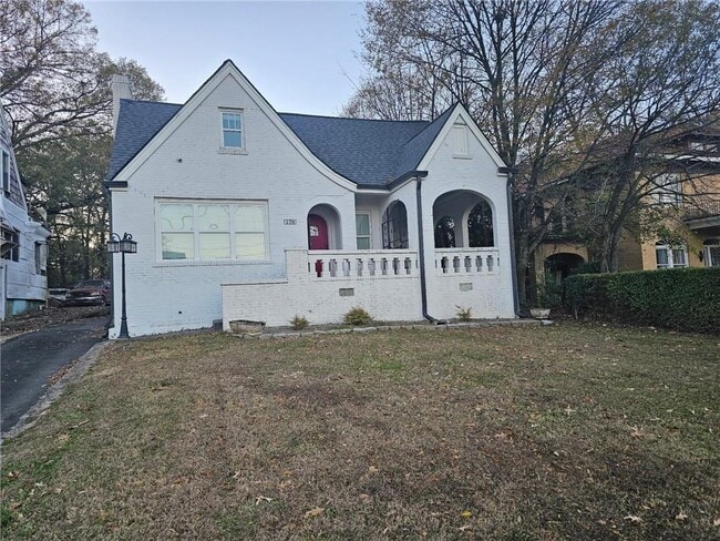 property at 198 Joseph E. Lowery Blvd NW