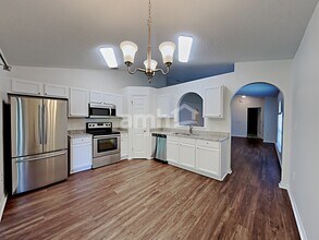 2946 Mingo Dr in Land O Lakes, FL - Foto de edificio - Building Photo