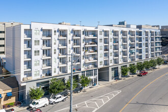 Infinity Midtown in Nashville, TN - Foto de edificio - Building Photo