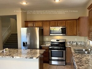 10410 Morning Drop Ave in Las Vegas, NV - Building Photo - Building Photo