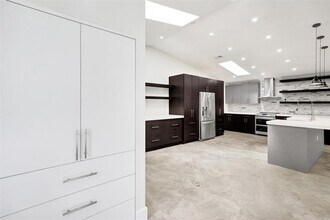 10328 Boca Springs Dr in Boca Raton, FL - Building Photo - Building Photo