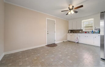 705 Woodmont Cir in Anderson, SC - Building Photo - Building Photo