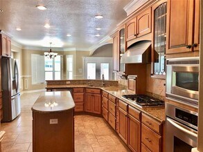 6811 FM 521 Rd in Rosharon, TX - Building Photo - Building Photo