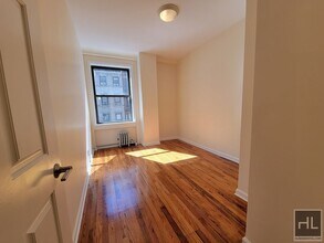 West 55th Street in New York, NY - Foto de edificio - Building Photo