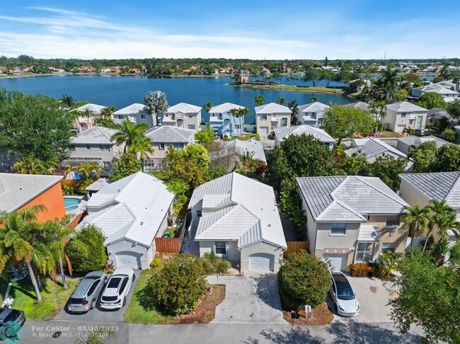 6621 Fern St in Margate, FL - Building Photo - Building Photo