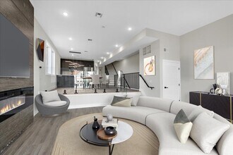 327 69th St in Guttenberg, NJ - Building Photo - Building Photo