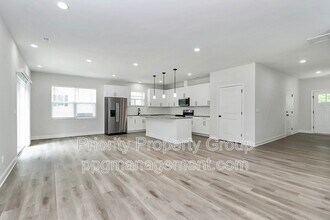 6618 Riverview Dr in Charlotte, NC - Building Photo - Building Photo
