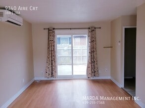 9340 Aire Ct in Windsor, ON - Building Photo - Building Photo