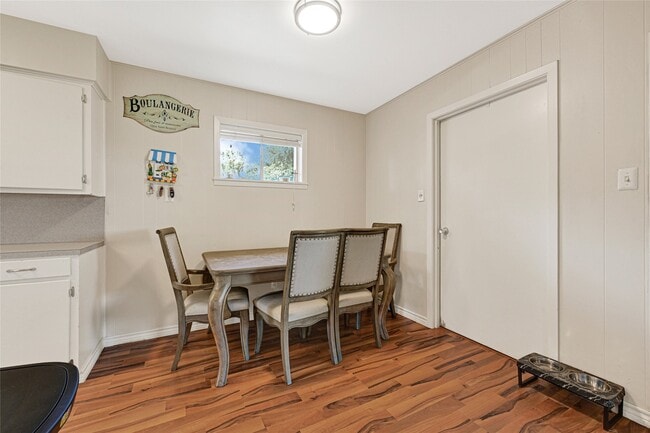 1109 Frances Dr in Rosenberg, TX - Building Photo - Building Photo