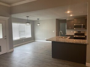 1800 Sunrise Cir in Centerton, AR - Building Photo - Building Photo