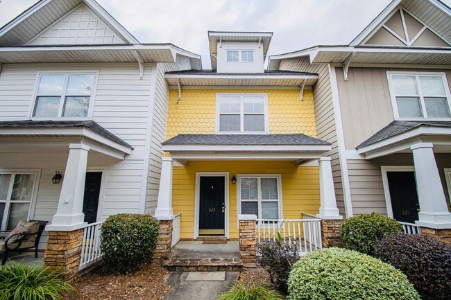 223 Forest Green Dr in Columbia, SC - Building Photo - Building Photo