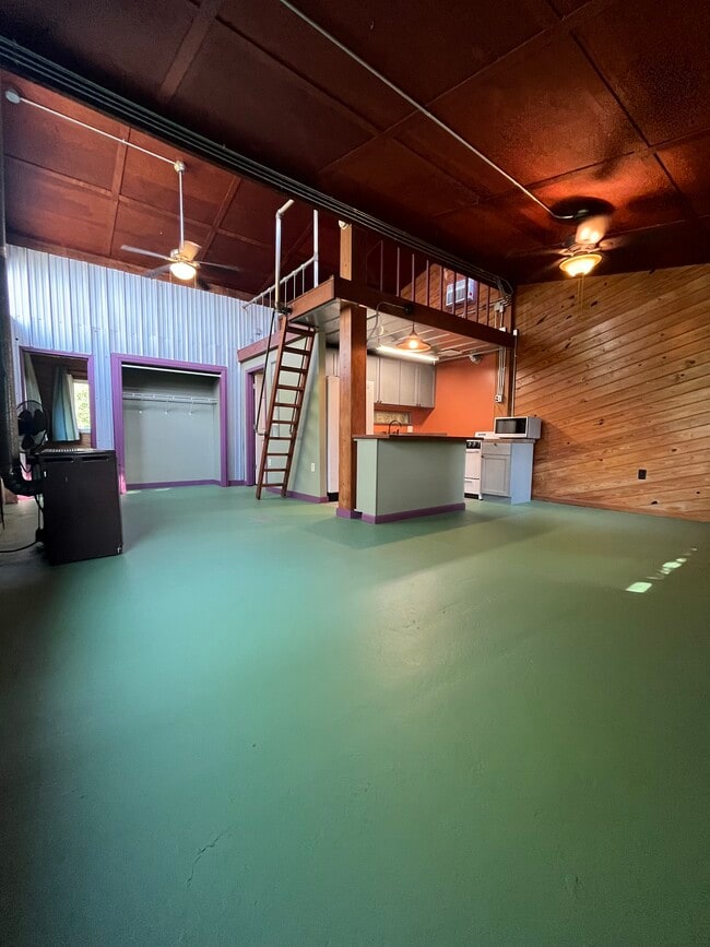 432 Selma Rd in Montevallo, AL - Building Photo - Building Photo