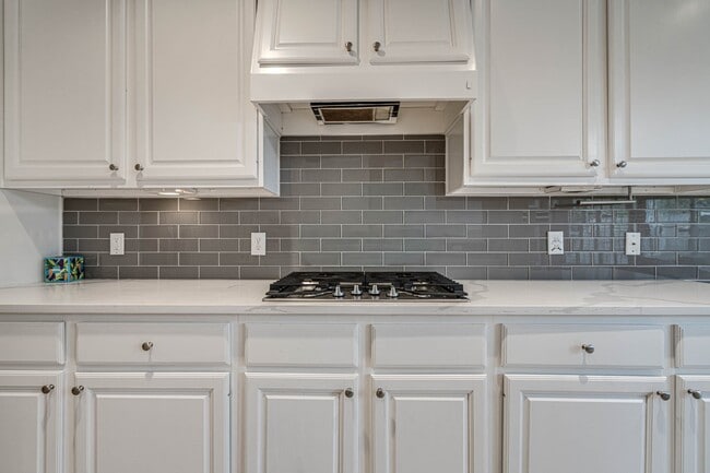 property at 6114 Sienna Arbor Ln