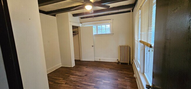 927 Central Pkwy-Unit -927 Central Parkway in Schenectady, NY - Building Photo - Building Photo