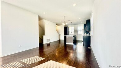 1071 N Sherman Dr in Royal Oak, MI - Building Photo - Building Photo