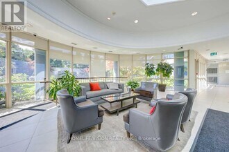 30 Harrison Garden Blvd in Toronto, ON - Building Photo - Building Photo