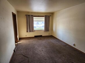 1240 N 9th St in Manitowoc, WI - Building Photo - Building Photo