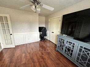 1440 Agate Way in Mustang, OK - Building Photo - Building Photo