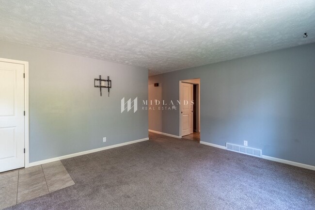 2008 Jefferson St in Bellevue, NE - Building Photo - Building Photo