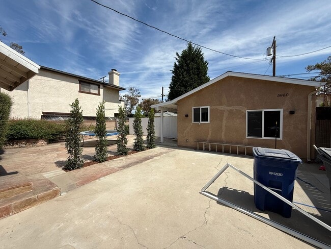 property at 5958 Pearce Ave