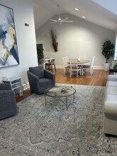 944 Lakeview Dr in Mount Pleasant, SC - Building Photo - Building Photo