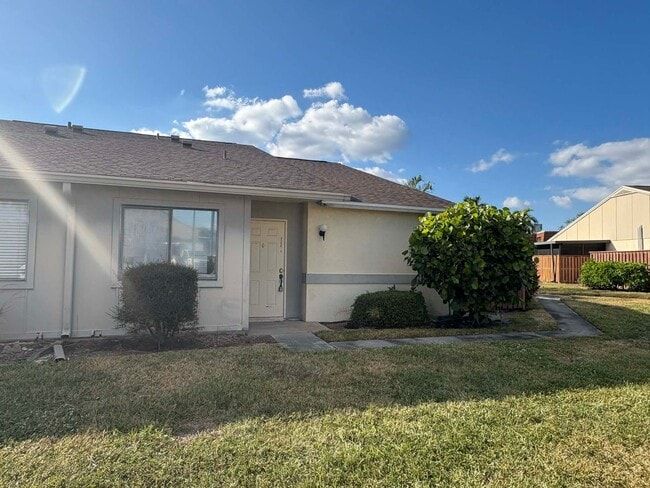 property at 5266 Cedarbend Dr