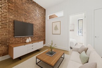 336-338 E 18th St in New York, NY - Building Photo - Building Photo