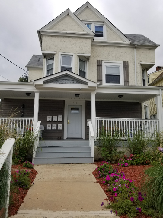 412 4th Ave in Asbury Park, NJ - Building Photo