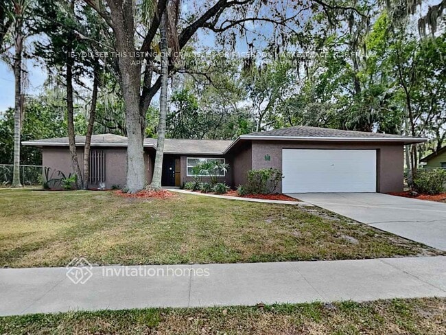 property at 713 Little Wekiva Rd