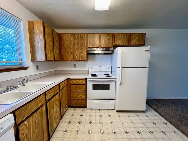 property at 4803 Bonnie Ln