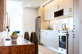 240 Willoughby in Brooklyn, NY - Building Photo - Building Photo