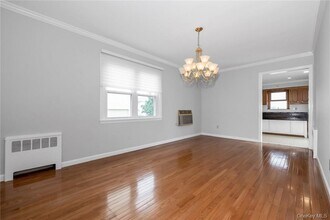 146 Mansion Ave in Yonkers, NY - Building Photo - Building Photo