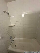 18 Westgate Dr in Woburn, MA - Building Photo - Building Photo