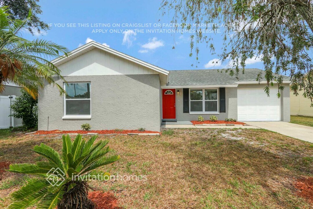 3526 Martell St in New Port Richey, FL - Building Photo