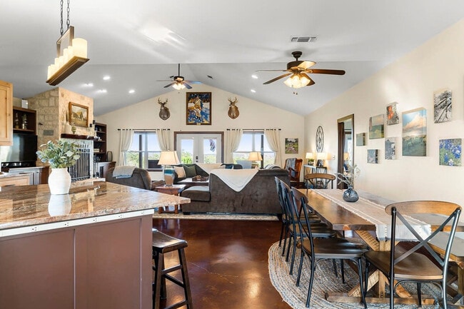 359 Sagebiel Ranch Rd
