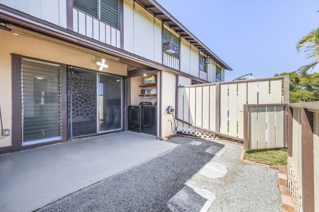 property at 94-1474-1474 Lanikuhana Ave
