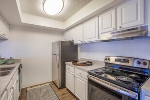 Reserve at Lakeland Apartment Homes in Lakeland, FL - Building Photo