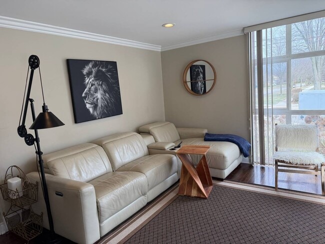 property at 315 N Eton St