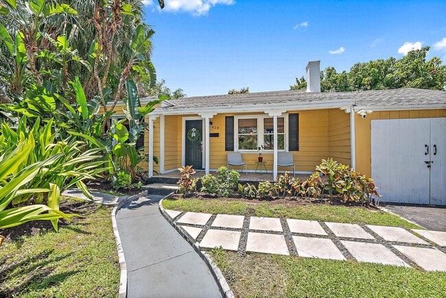 property at 428 Palmetto St