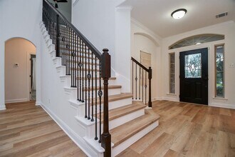 18 Hadlock Pl in Spring, TX - Foto de edificio - Building Photo