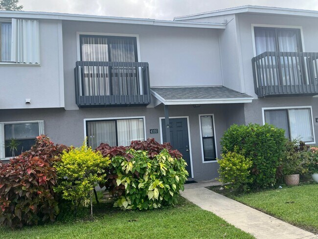 property at 4105 Inlet Cir