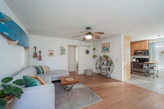 5130 Long Branch Ave in San Diego, CA - Building Photo - Building Photo