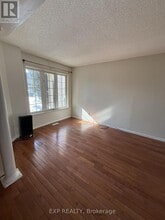 7680 Black Walnut Trail in Mississauga, ON - Building Photo - Building Photo